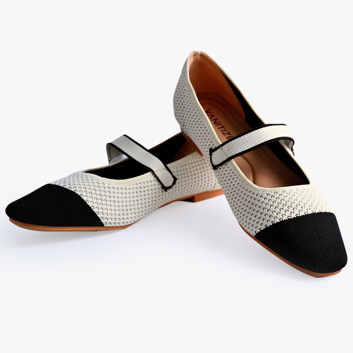 Breea - Mary-Jane Flat Pumps